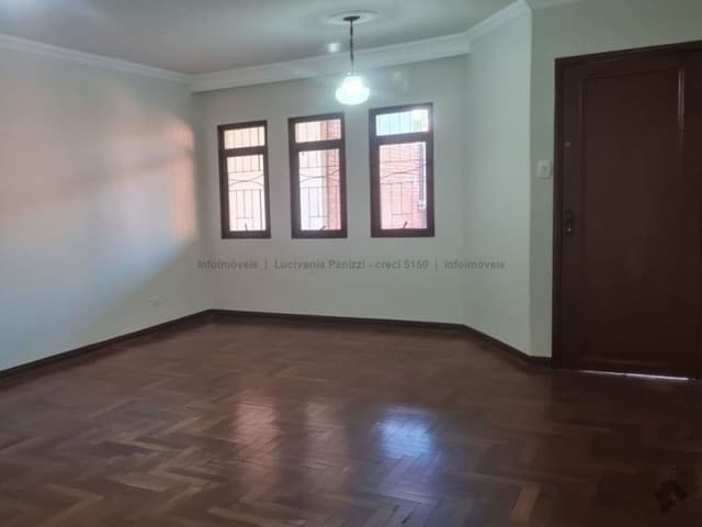 Casa térrea à Venda em São Francisco, Campo Grande MS
